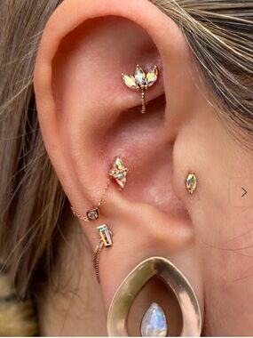 Zuri Threadless Rose Gold in Mystic Topaz